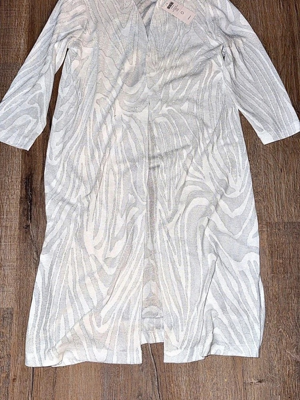 Chico's Zebra Jacquard Duster Jacket in Silver & White Size 0